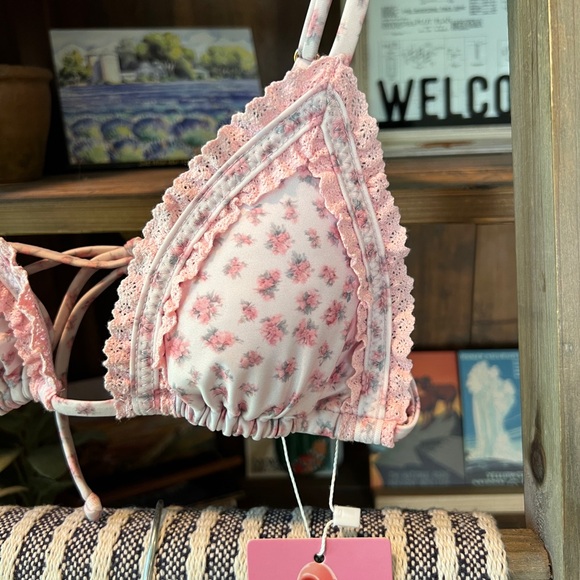 NWT Strawberry Milk Mob women’s honey glaze floral bikini set size small - Picture 3 of 9